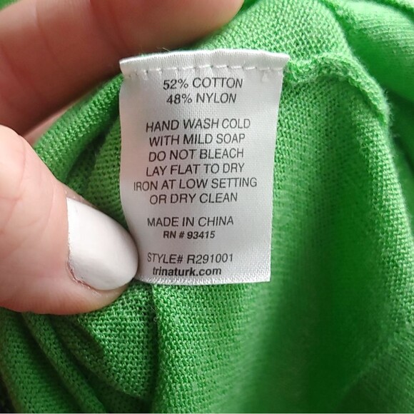 Trina Turk Lightweight Button Down V-Neck Cardigan Sz Missing 17" PTP Small - Picture 10 of 14